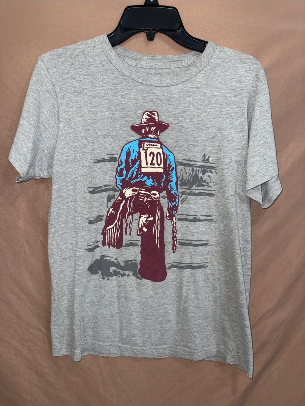 Women’s Rowdy Crowd Small Grey Short-Sleeve Cowboy Graphic Tee OVERSIZED